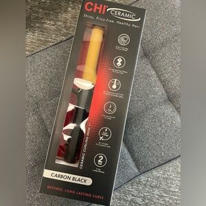 Chi ceramic curling iron BNWB